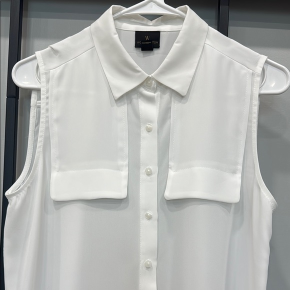 NWOT!! White Sleeveless Blouse - Picture 4 of 8